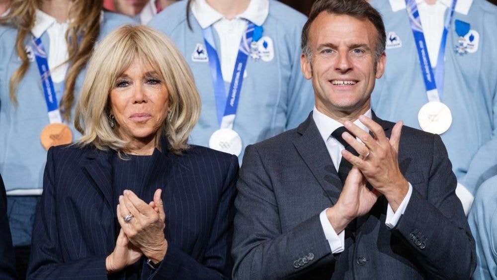 Brigitte Macron et son passé de professeure : pourquoi cette prise de parole symbolique attire autant l’attention aujourd’hui