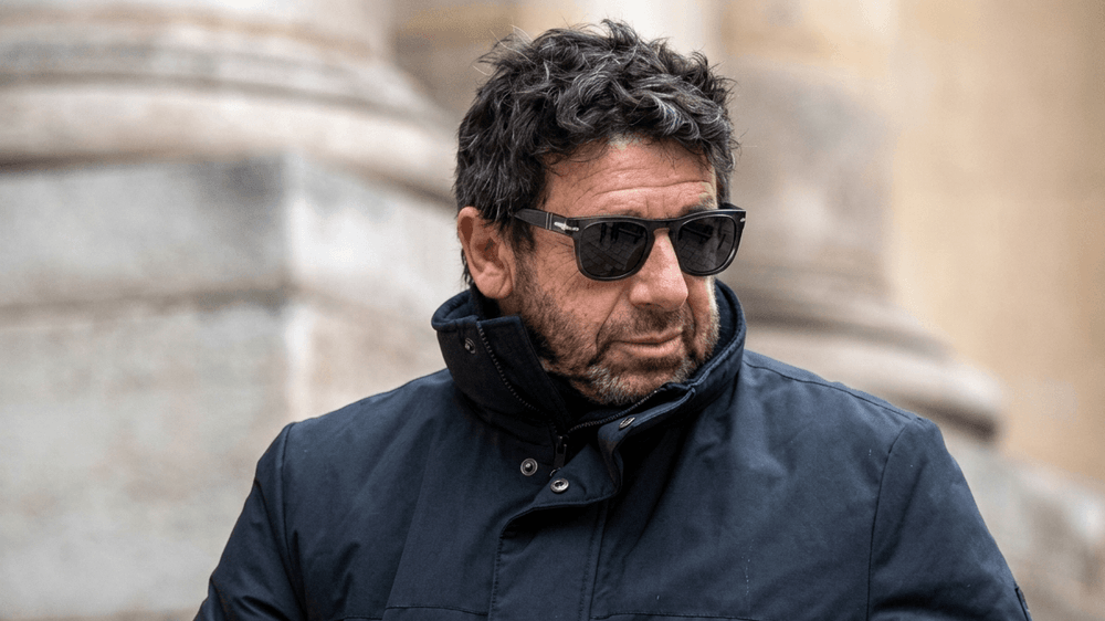 Patrick Bruel prêt à remonter sur scène : "Pour lui, ça n'a pas dû être évident", ce que lui "conseille" une avocate