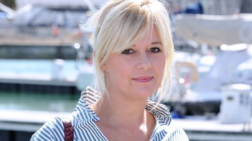Flavie Flament taxée de "VULGAIRE" par un fan : sa réplique cinglante atomise les grincheux