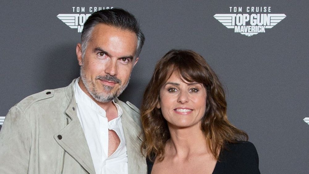 Quelques mois après son divorce avec Faustine Bollaert, Maxime Chattam officialise sa nouvelle histoire d’amour