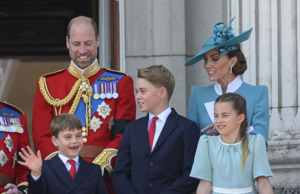 « C’est un sacré numéro » : William fait une rare confidence sur le caractère de son fils Louis