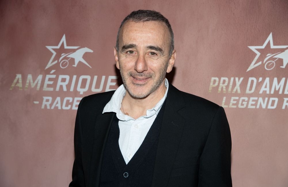 Élie Semoun bientôt père à 61 ans, il se confie : « Ce n'était pas prévu »