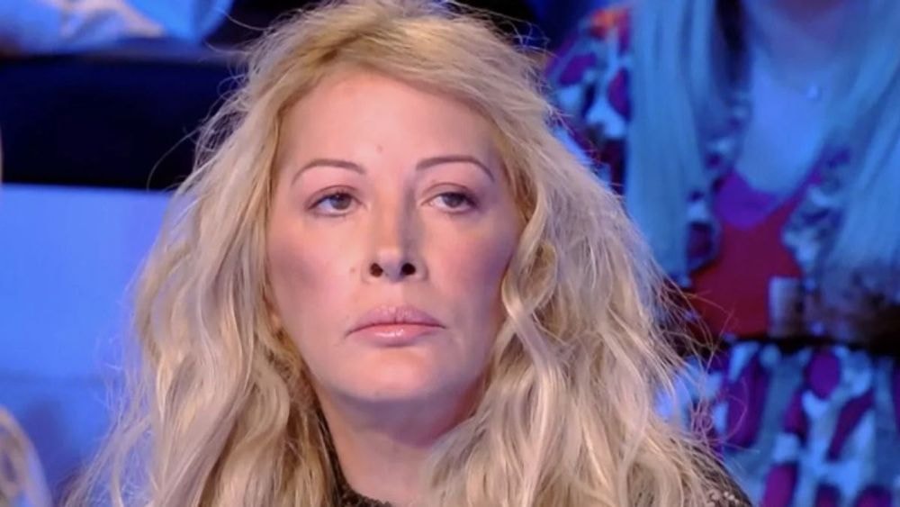 Loana sous « traitement lourd » : l’ancienne star du Loft brise le silence sur Instagram