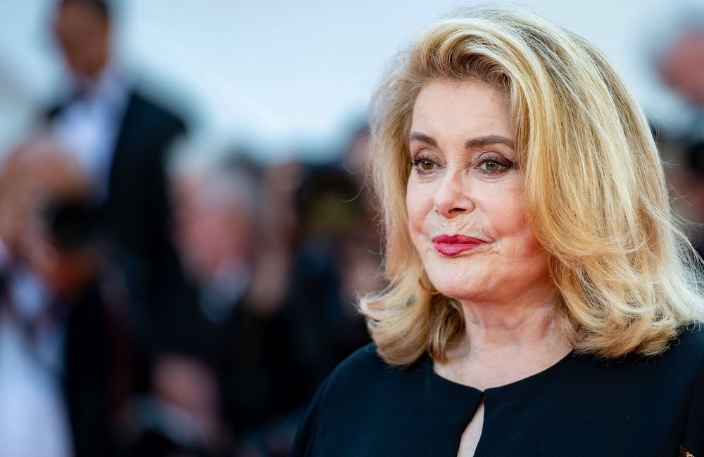 Catherine Deneuve : 55 ans après « Peau d’Âne », l'actrice au casting d'une comédie musicale