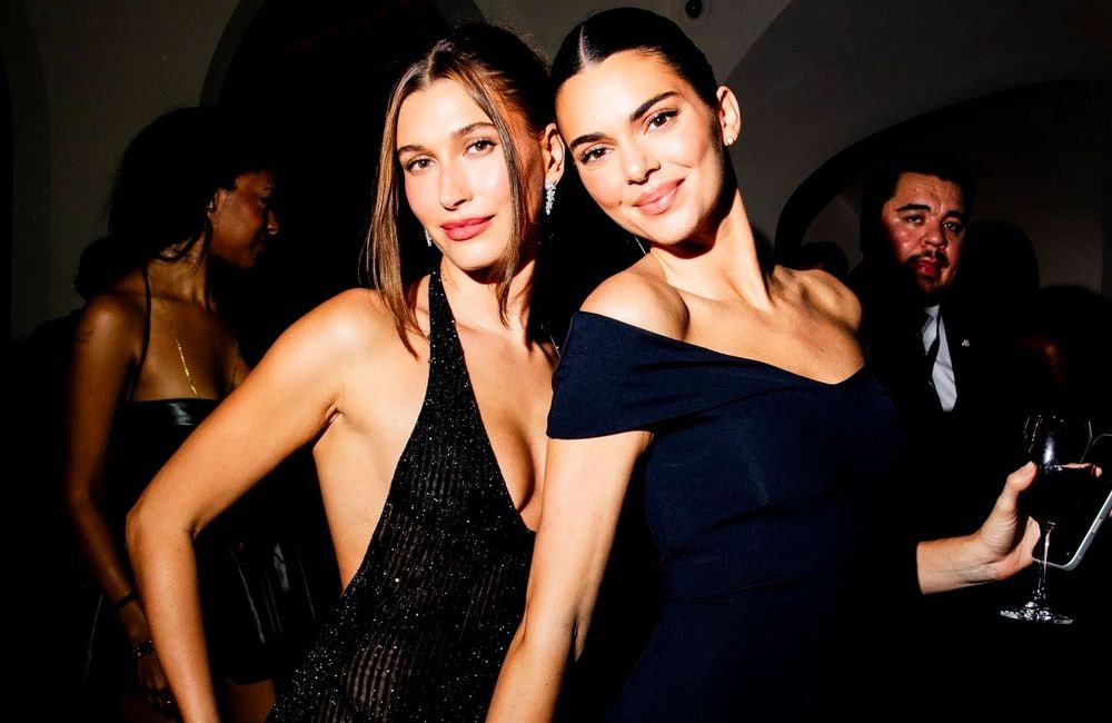 Kendall Jenner adopte cette tendance française adorée de Brigitte Bardot