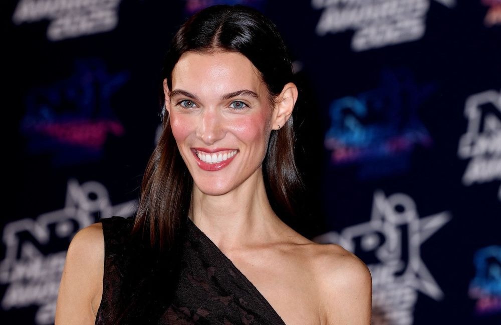 Charlotte Cardin dévoile de doux clichés avec son compagnon Aliocha Schneider pour ses 31 ans