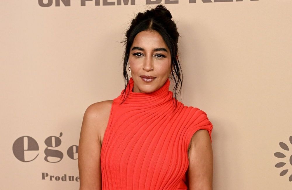 « On était hyper intimidées » : Leïla Bekhti revient sur sa rencontre avec Céline Dion