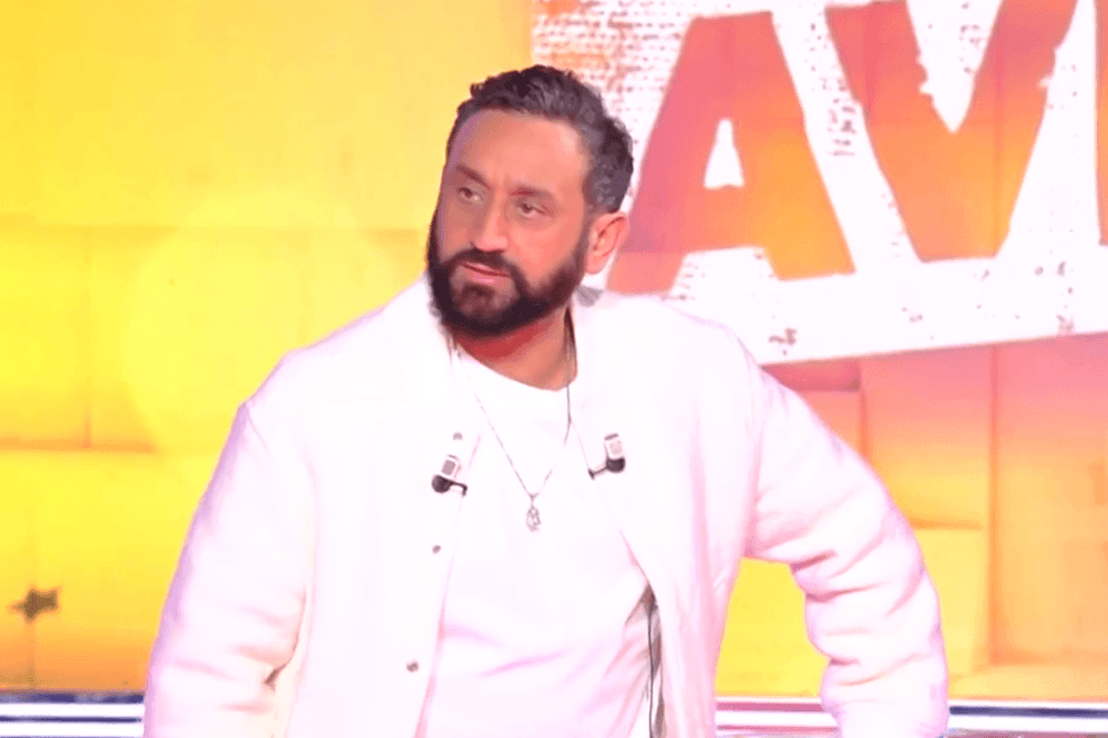 Cyril Hanouna révèle que NRJ12 voulait lui voler un chroniqueur : « J’ai mis le holà »