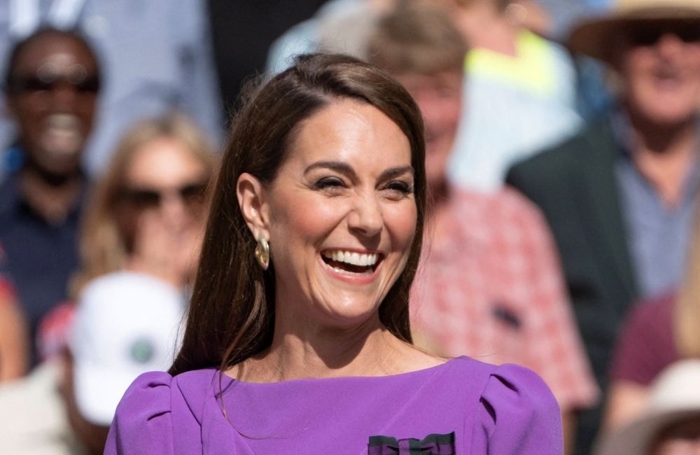 Kate Middleton souriante pour une sortie surprise avec le Prince William