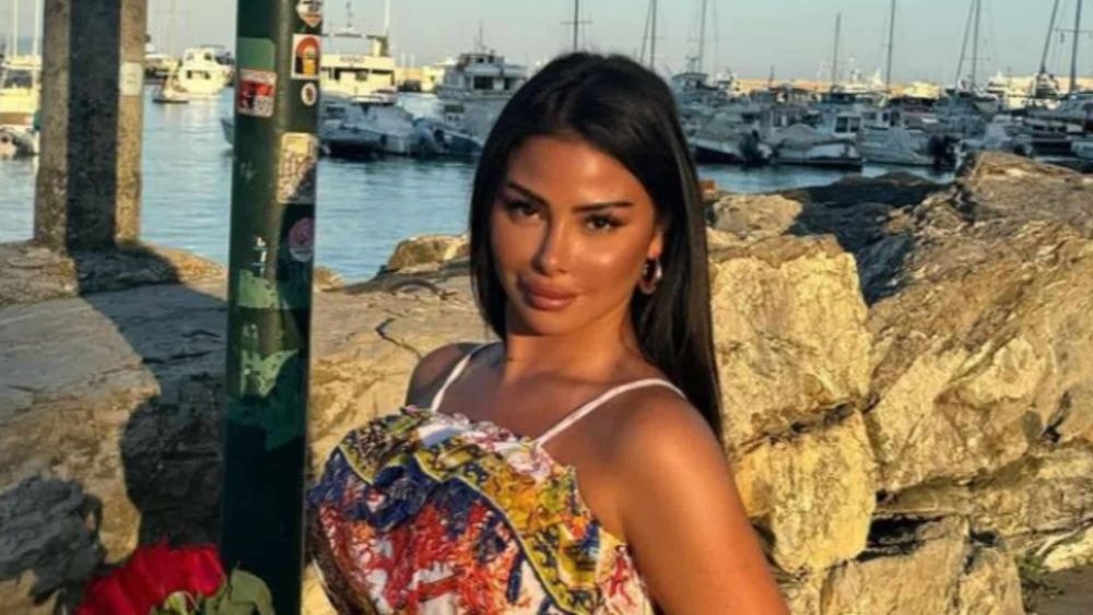 "Celui qui me veut devra..." : voilée, Maeva Ghennam débute une nouvelle et vie prend une décision radicale !