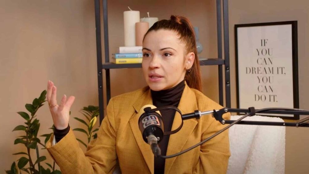 "Ils ne m'aiment pas" : Denitsa Ikonomova se souvient de ses débuts compliqués dans Danse avec les Stars
