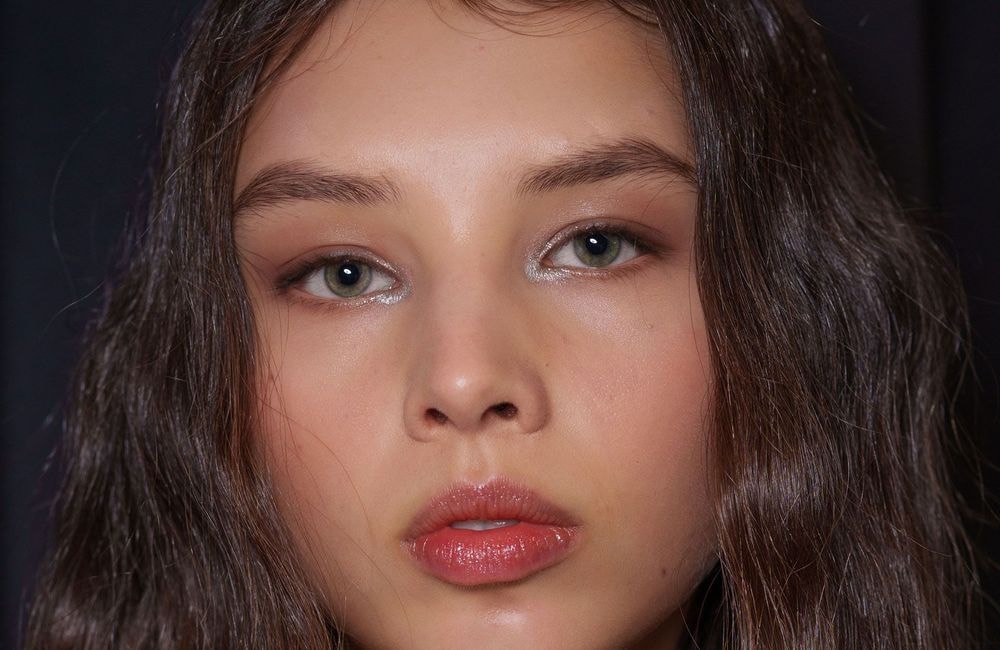 Ce maquillage “à la française” et réputé adoré des Parisiennes fascine à l’étranger