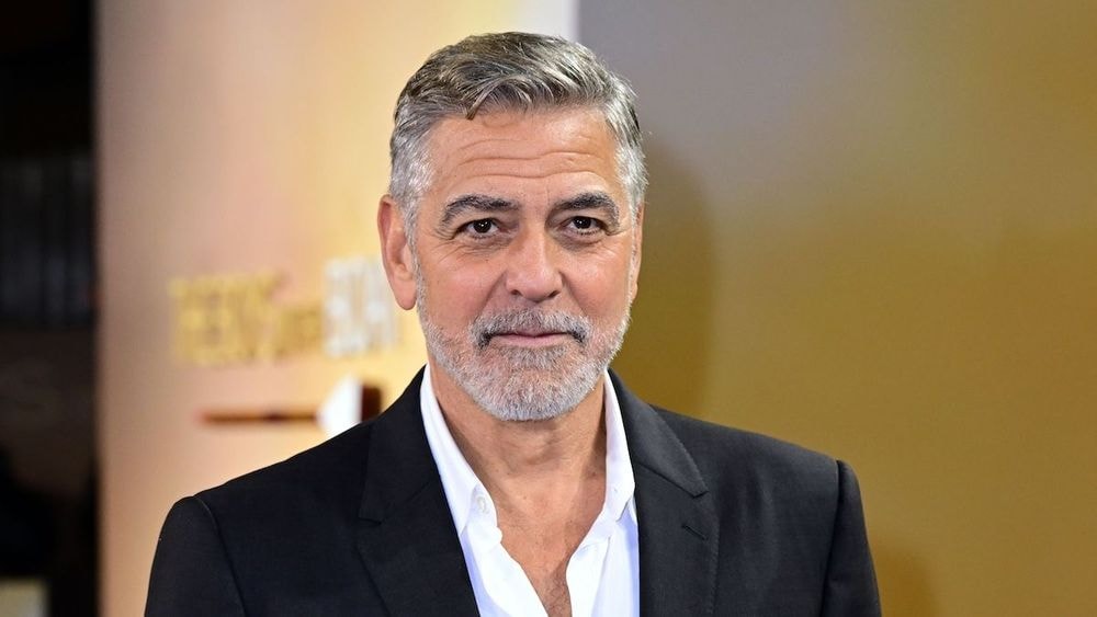 George Clooney, 63 ans, sans filtre sur son premier orgasme : "J'avais 6 ou 7 ans…