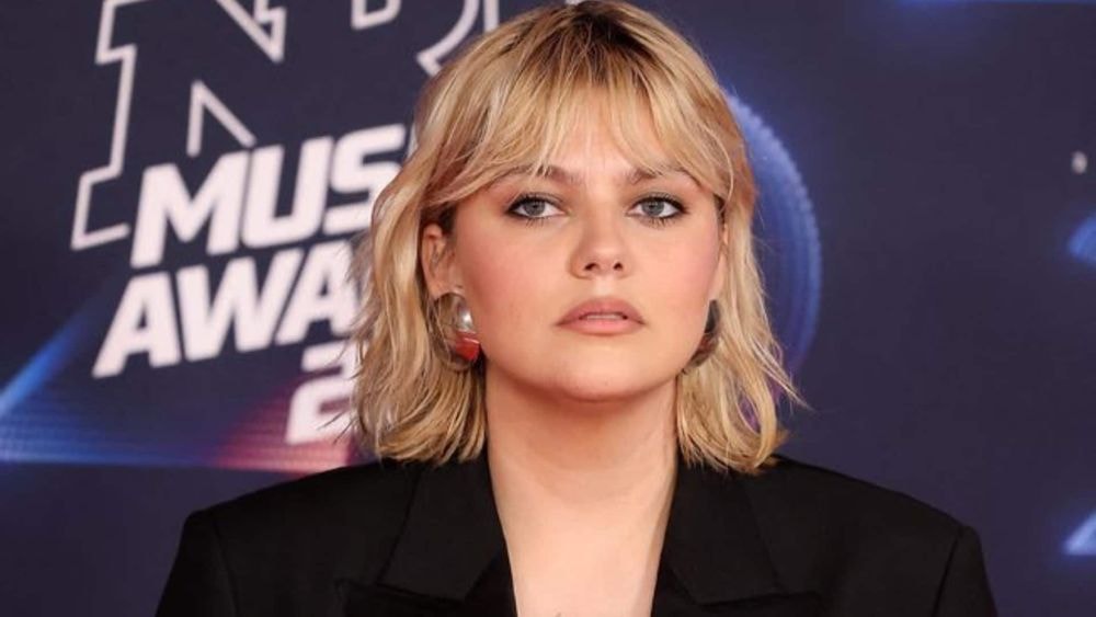 En 3 mois, Louane change d'avis sur l'Eurovision et s'explique enfin : "Mon mec m'a juste dit..."