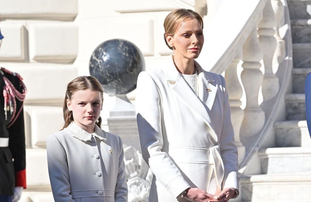 Rencontrer le pape Leon XIV en blanc, le privilège de Charlène de Monaco et de sa fille Gabriella