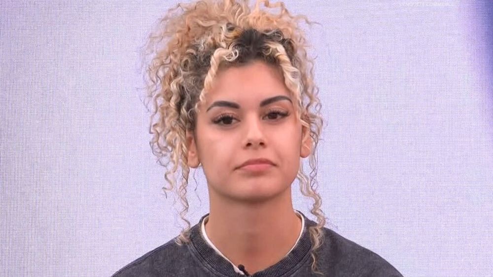 Zoé (Secret Story) : très en colère, son petit-ami a tenté quelque chose d’inattendu !