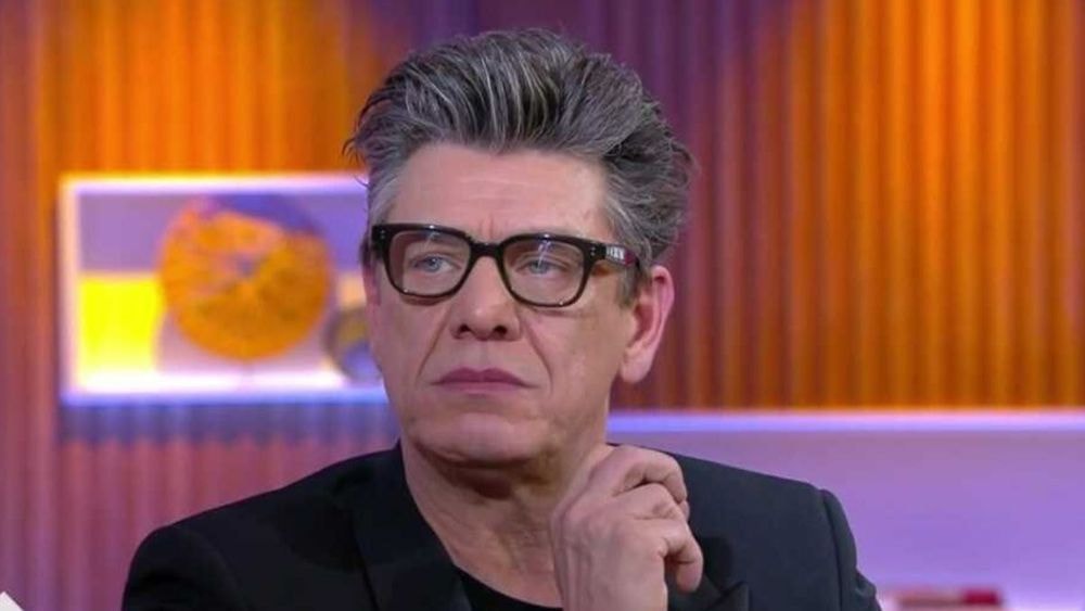 Marc Lavoine : ce qu'il pense vraiment de la notoriété de son couple avec Adriana Karembeu : "On est comme ça"