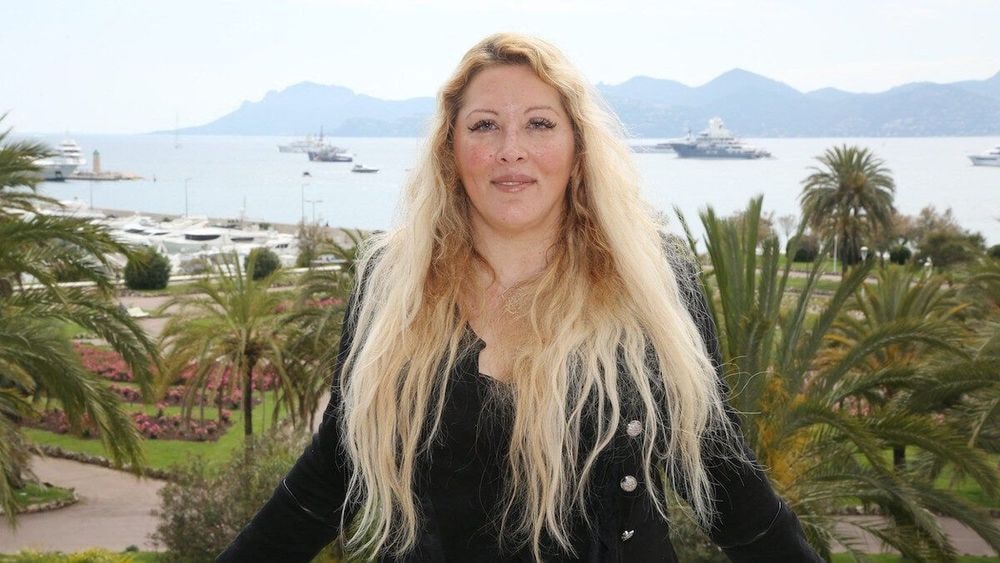 Loana retrouvée morte à 48 ans : “médicaments”, “drogue, “alcool”, un proche se confie sur les derniers mois de sa vie