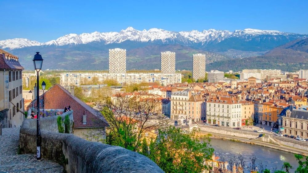 Marché immobilier à Grenoble : tout savoir des prix à la location et à l'achat en février