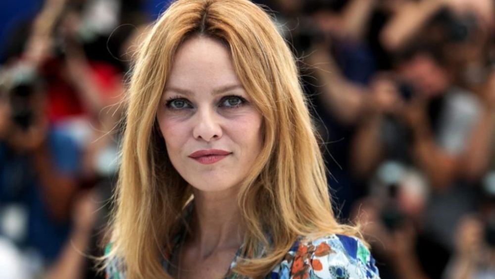 "Ça me paraît évident" : Vanessa Paradis prend position pour les femmes en plein scandale Patrick Bruel !