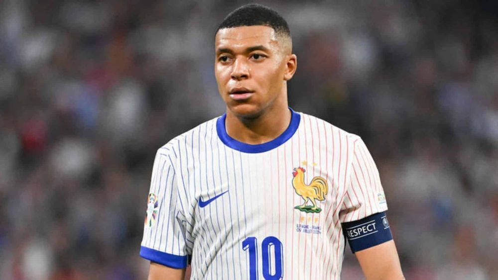 En plein scandale, Kylian Mbappé provoque la colère générale avec la diffusion de cette photo compromettante