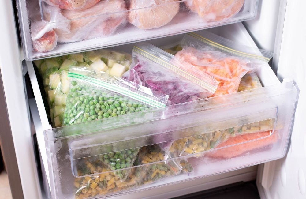 Quels sont les aliments qu’il ne faut pas conserver au congélateur trop longtemps ?