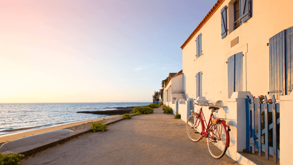 En gîte, en location de vacances ou en camping : restez connecté avec Free
