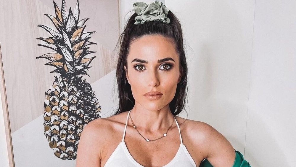 Capucine Anav réagit au manque d'hygiène dans les Anges, "ça sentait...