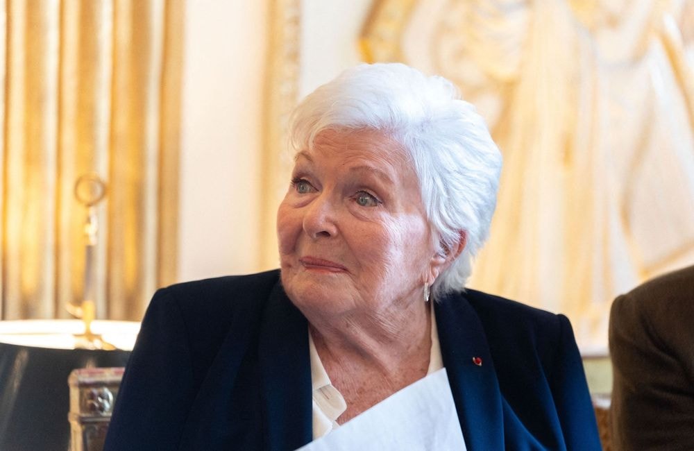 « Je suis en forme » : Line Renaud donne des nouvelles de sa santé après des fausses rumeurs