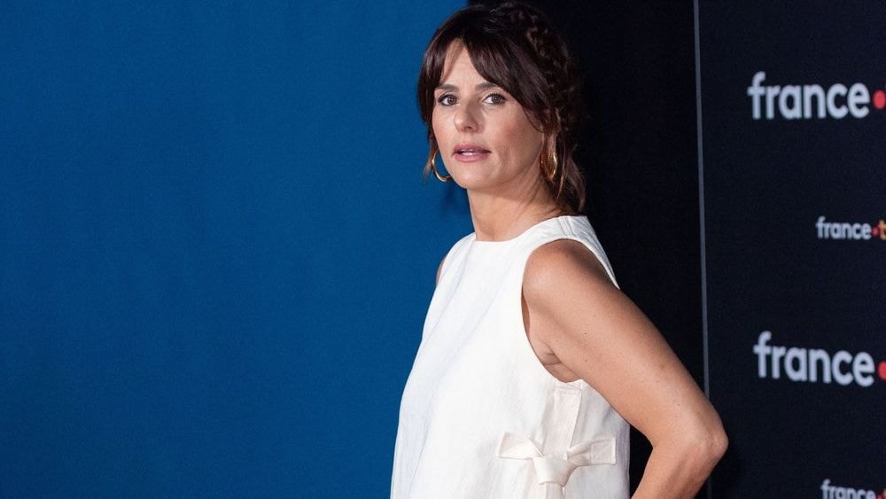 Plusieurs mois après sa séparation avec Maxime Chattam, Faustine Bollaert brise le silence : "Je me suis libérée"