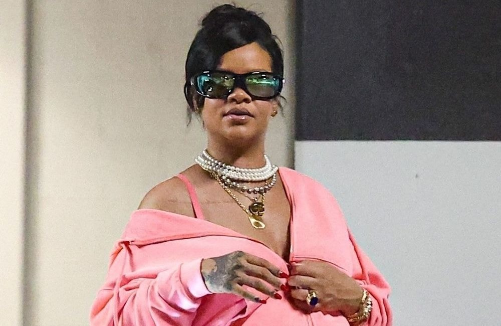 Rihanna adopte les solaires les plus stylées de l’été