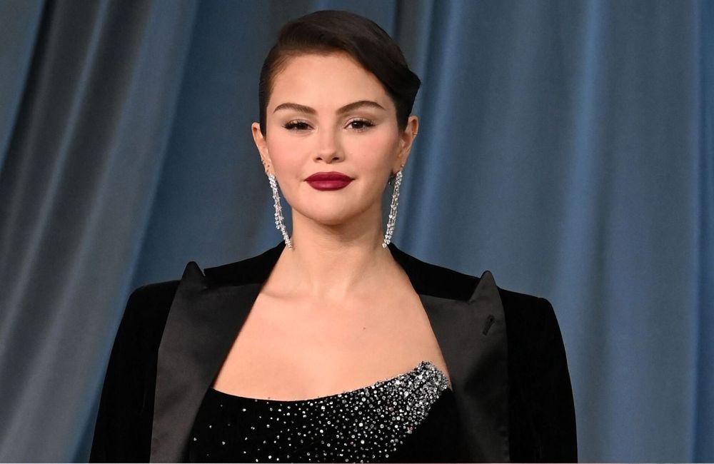 Le « morning after make-up » de Selena Gomez, la tendance bonne mine d’après soirée qu’on copie sans hésiter