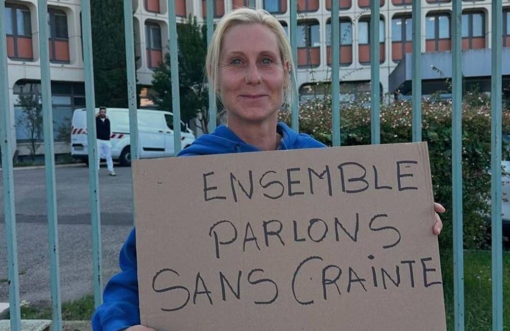 Une enseignante lanceuse d’alerte mutée après avoir dénoncé un collègue accusé de viols