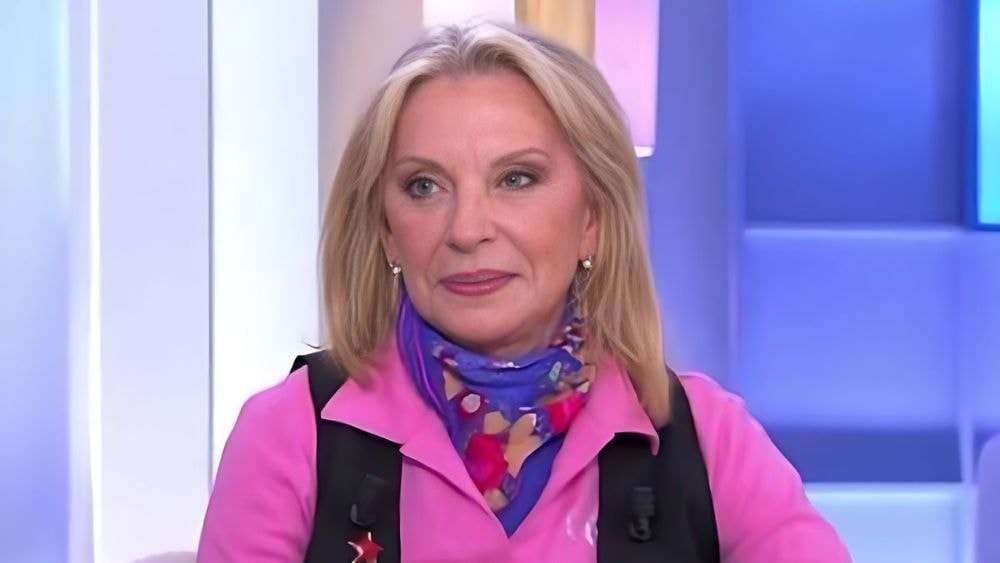 Véronique Sanson s'emporte sur le droit de mourir en France : "Cette agonie monstrueuse"