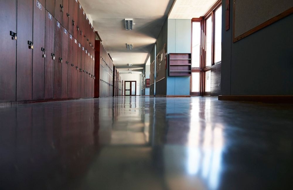 Attaques au couteau, rixes et armes blanches dans les cartables : mais qu’est-il arrivé à l'école de la République ?