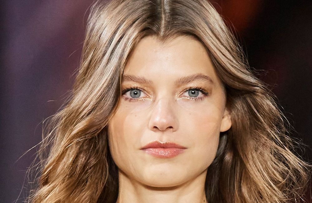 Noël : ce mascara pailleté à petit prix est parfait pour les fêtes de fin d’année