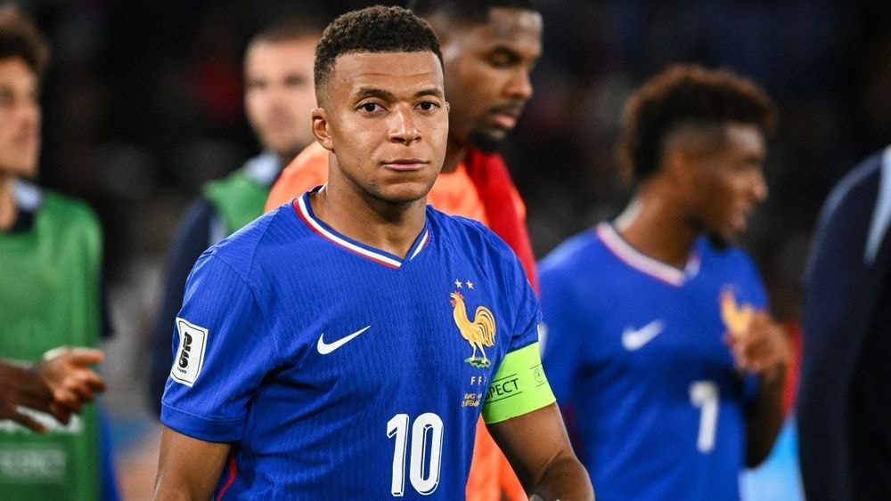 « Il a dégondé la porte » : la bêtise de Kylian Mbappé qui a choqué sa mère