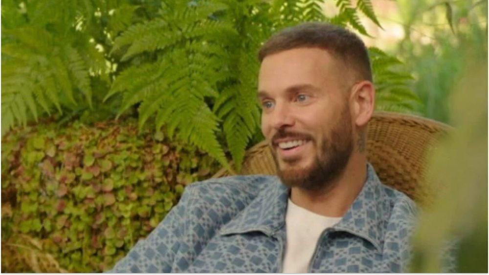 "Comment retrouver le sourire" : M.Pokora attendri par les questions de son fils