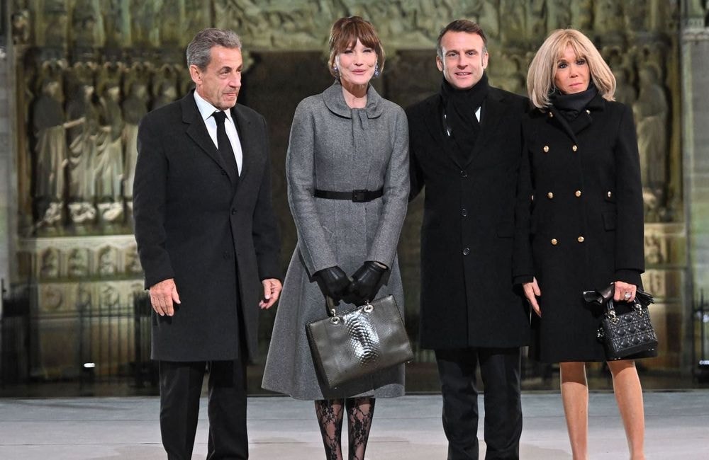 Carla Bruni incarne l’élégance à la française lors de la cérémonie de réouverture de notre Notre-Dame de Paris