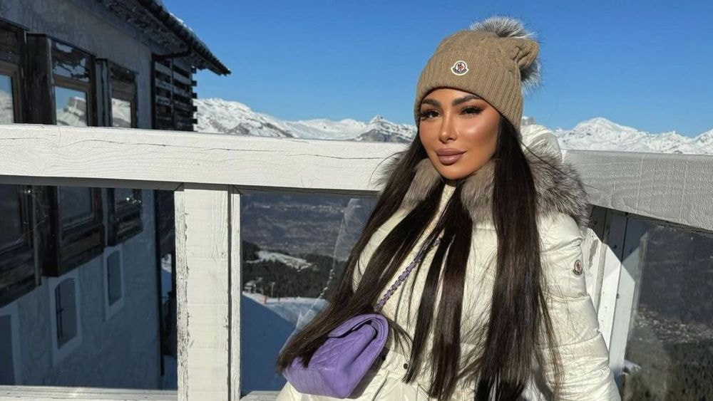Maeva Ghennam : elle menace de porter plainte contre une professeure en marketing