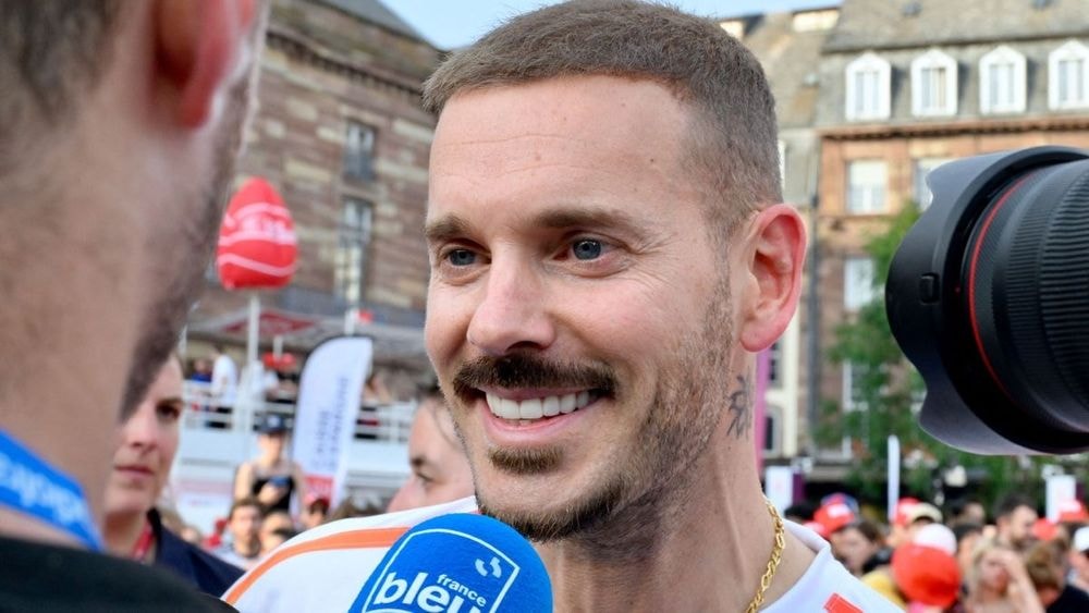 Matt Pokora fier de payer ses impôts en France : son message aux "familles en galère"