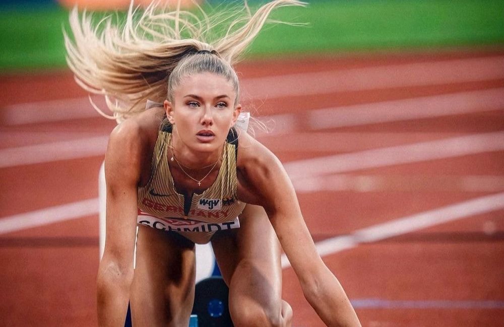 Qui est Alica Schmidt, l’athlète et mannequin aux millions d’abonnés sur les réseaux ?