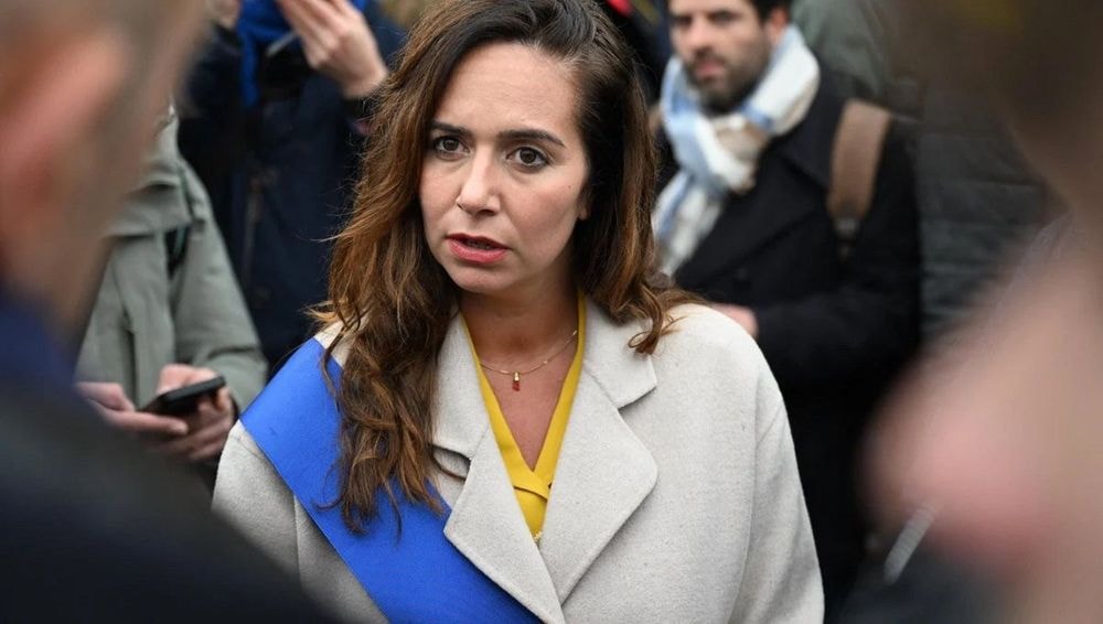 Sarah Knafo : "On nous a dit qu'il descendait du singe", sa sortie lunaire en pleine campagne des Municipales