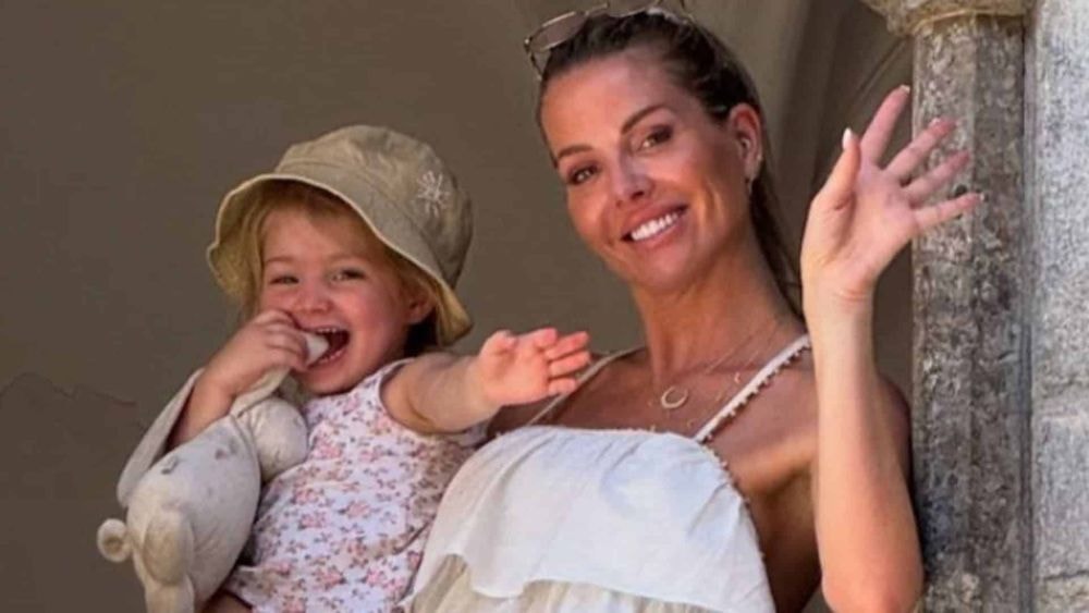 "Aucune vie" : Jessica Thivenin dévoile la chambre de sa fille Leewane, un détail choque la Toile !
