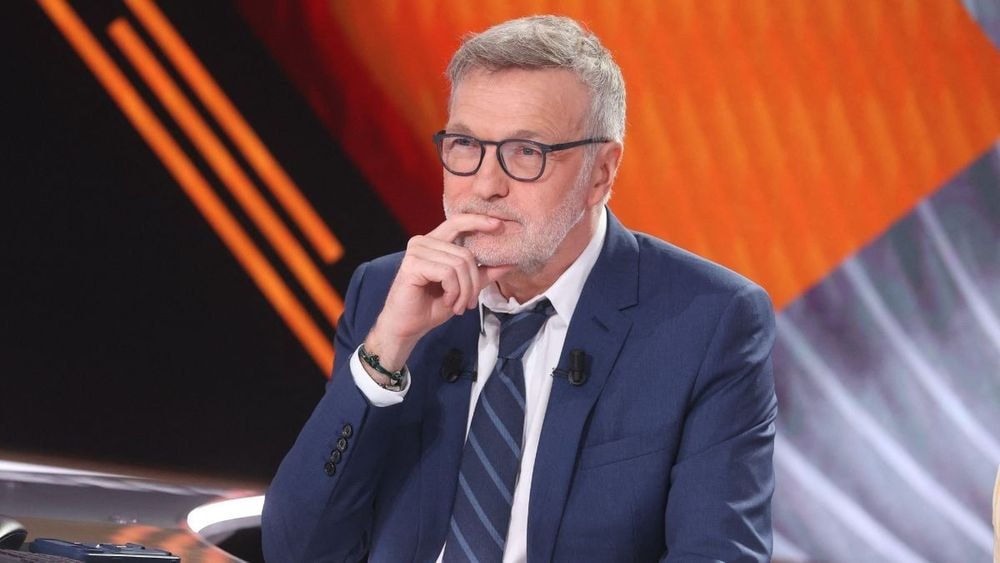 “Ils étaient chauds” : exit Hugo Manos, Laurent Ruquier (62 ans) se lâche au pieu avec des jumeaux