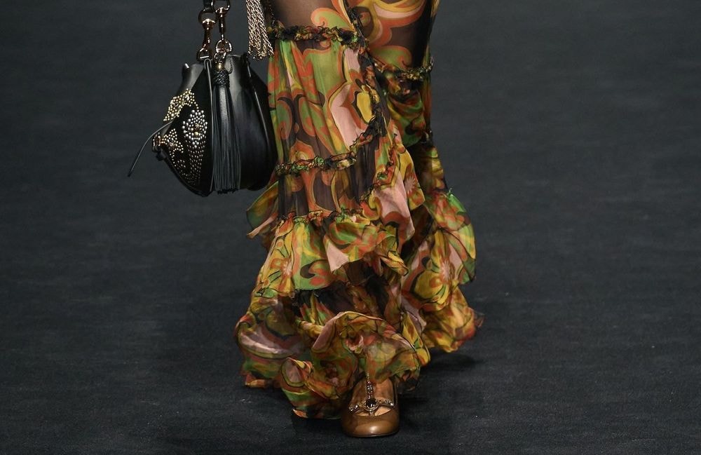 Voici la couleur de ballerines qu’on voudra toutes porter ce printemps