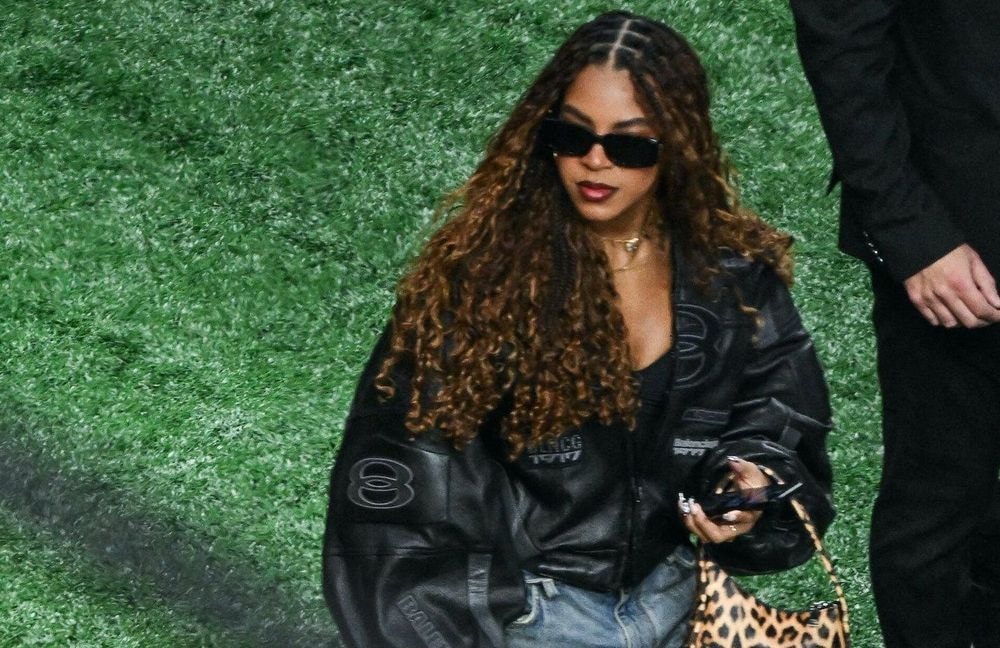 Pourquoi le sac audacieux de Blue Ivy, la fille de Beyoncé, est-il devenu viral ?