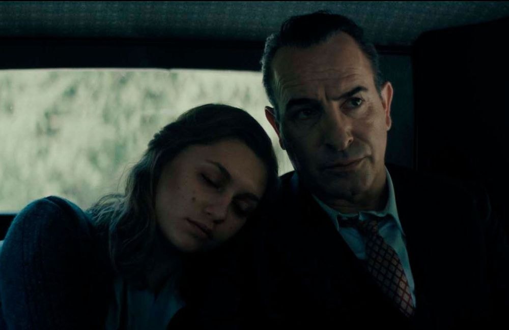 Jean Dujardin dans « Les Rayons et les ombres » : l’histoire controversée de l’actrice Corinne Luchaire