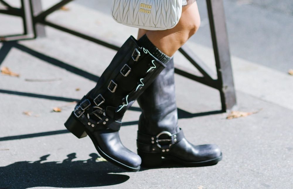Porter des bottes l’été : voici le modèle qui va donner envie de s’y mettre