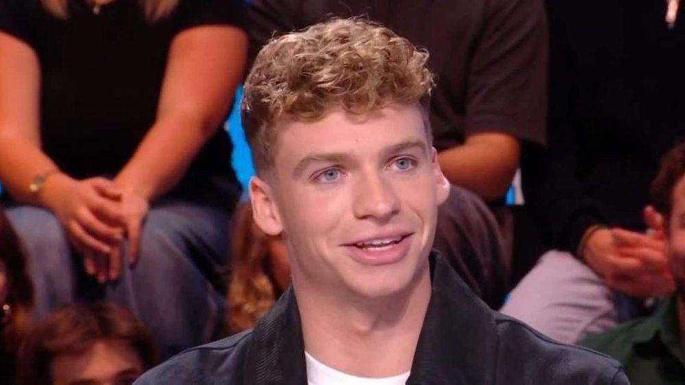 Léon Marchand : le corps "idéal pour faire l'amour" ? Les propos d'une chroniqueuse choquent les téléspectateurs !